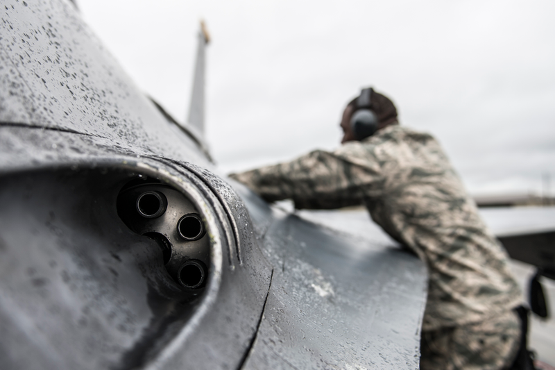 Illustration for article titled 50 Totally Stunning Combat Aircraft Photos Taken Around Alaska